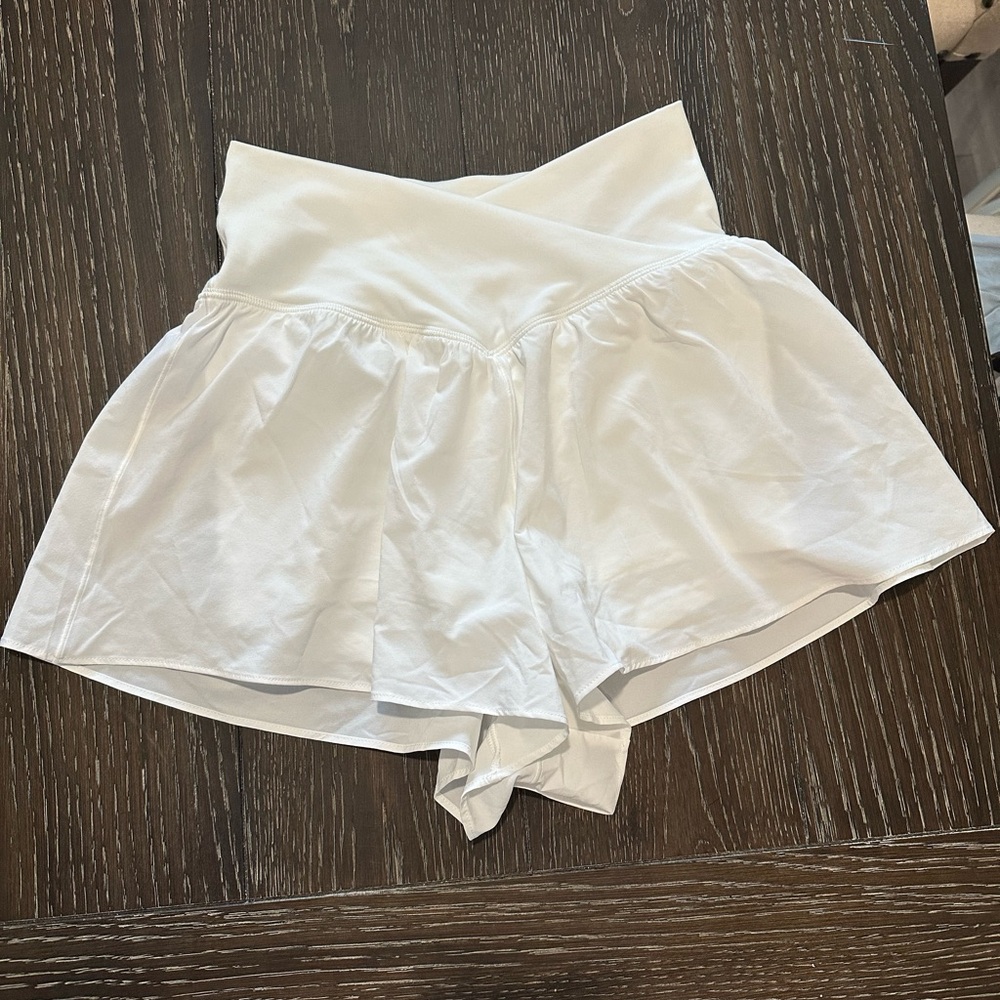 Aerie Offline Real Me Crossover Flowy Shorts White